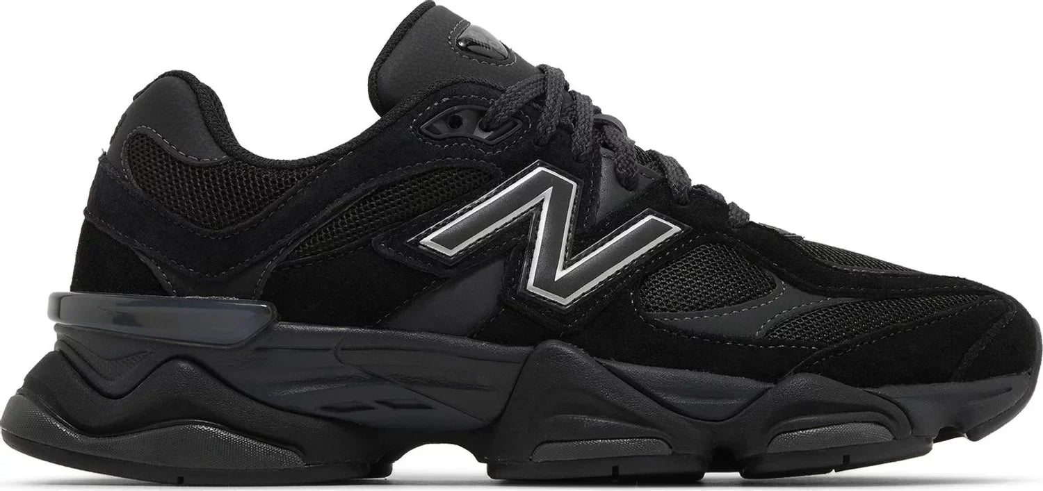 NEW BALANCE 9060 TRIPLE BLACK