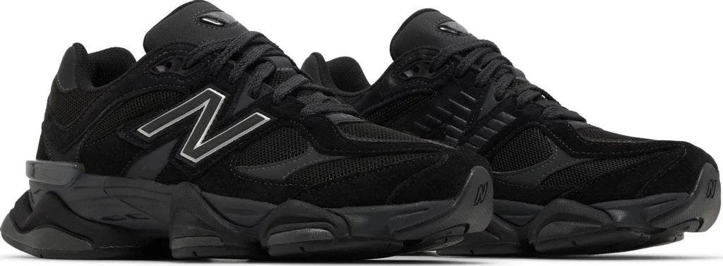 NEW BALANCE 9060 TRIPLE BLACK