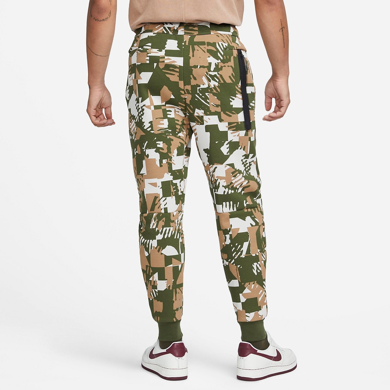 Nike Sportswear Tech Fleece All Over Print Jogger Pants 'Light Bone Rough Green' DM6472-072