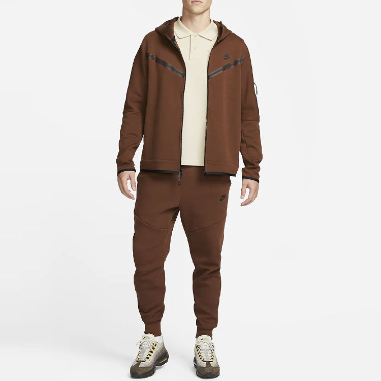 Nike Sportswear Tech Fleece Joggers 'Cacao Wow Black' CU4495-259