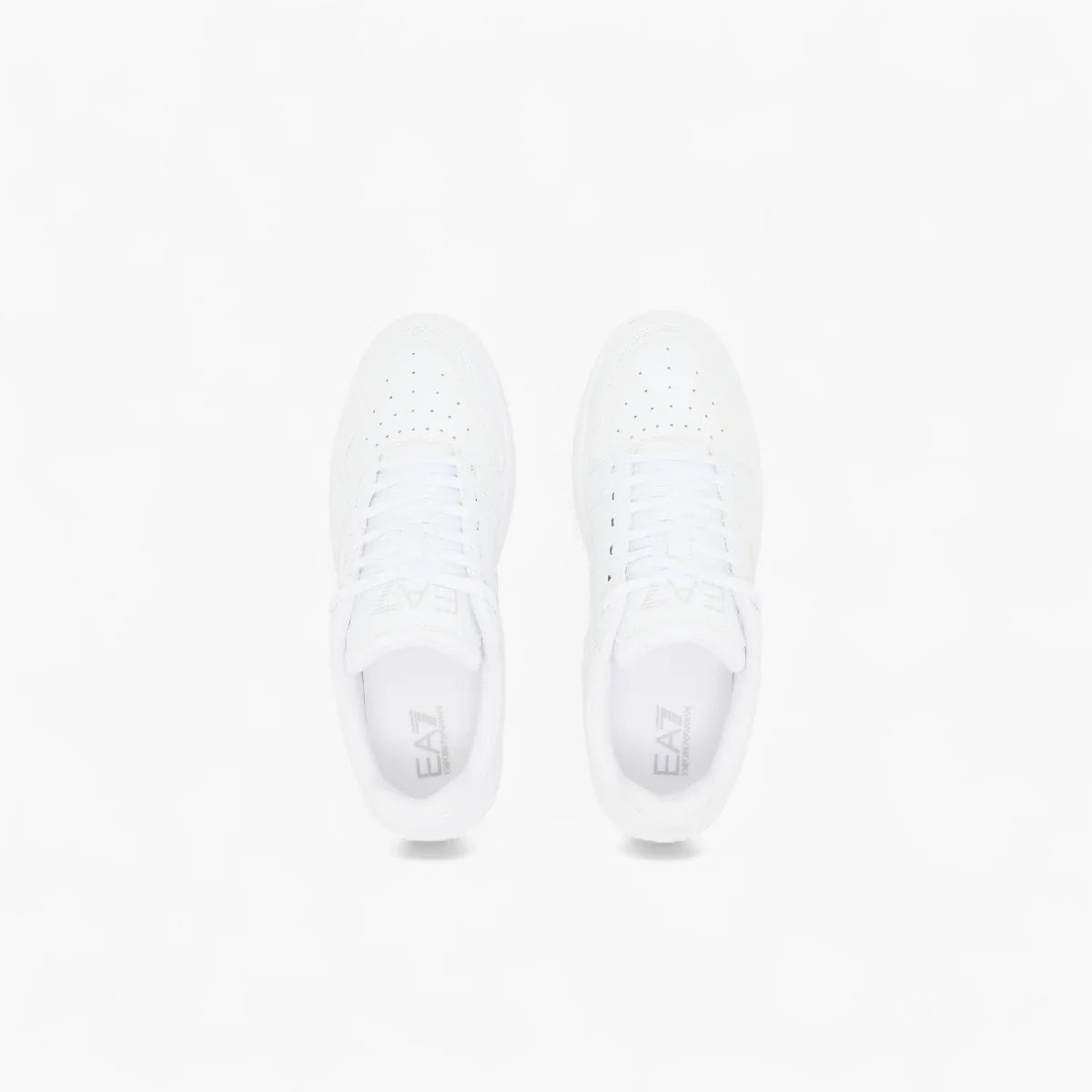 Low Top Sneakers With Monochromatic Branding