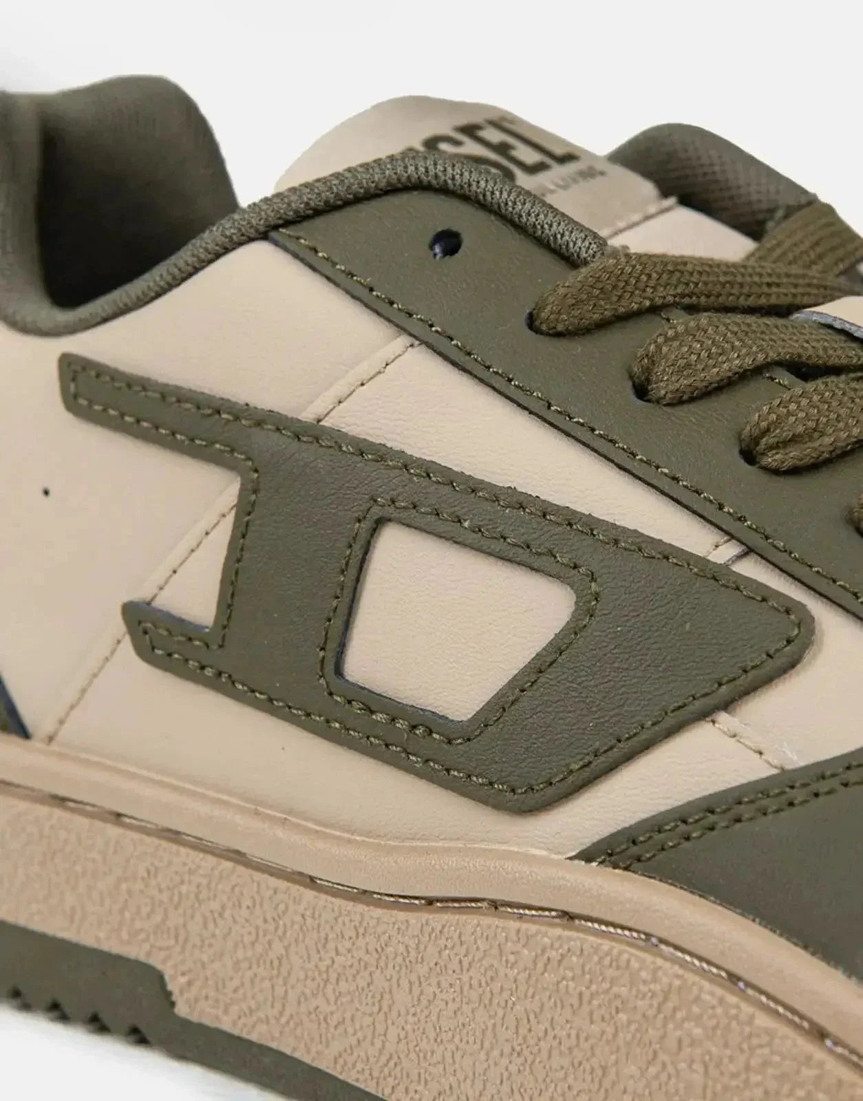 Diesel S-Ukiyo V2 Low Sneakers Green