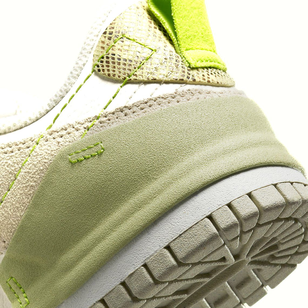Nike Dunk Low Disrupt 2 “Green Snake” (Unisex)